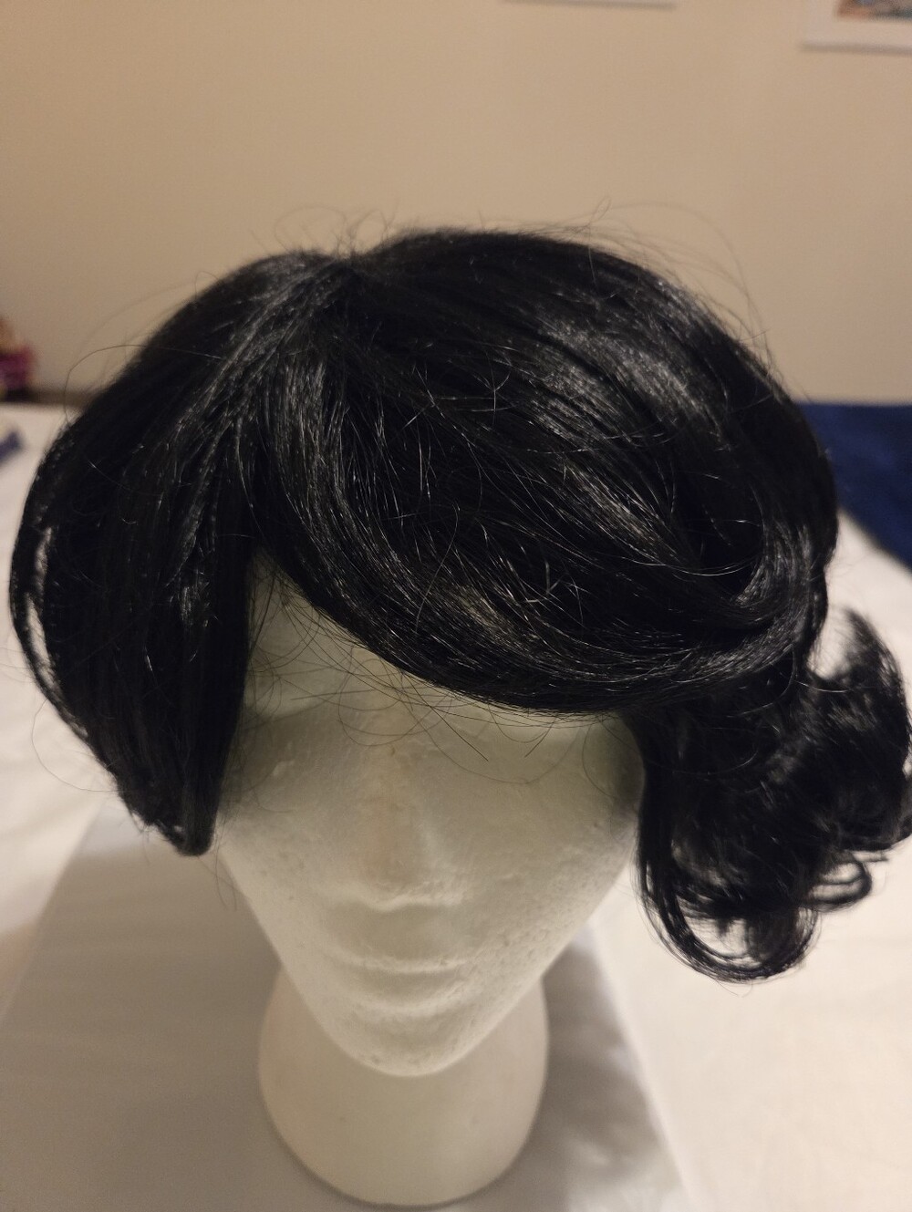 Curly Flip Cut Wig